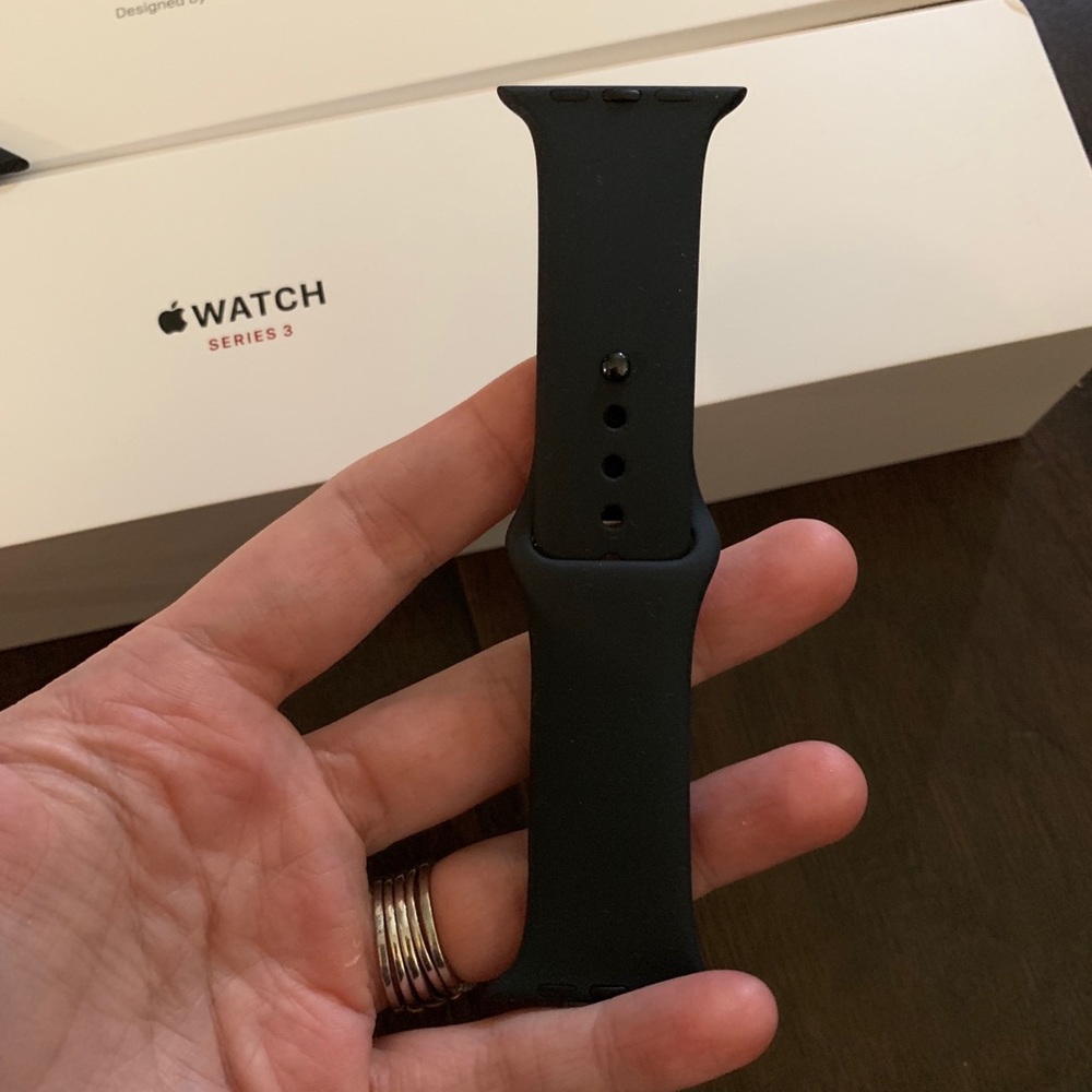 Brand new Authentic Apple Watch band (black)